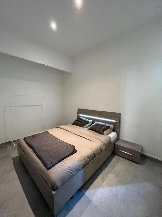 Le Central - T2 Proche Saint Charles Apartamento Marselha Exterior foto